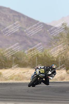 media/Nov-02-2025-CVMA (Sun) [[337aff29ab]]/Race 11-Amateur Supersport Open/